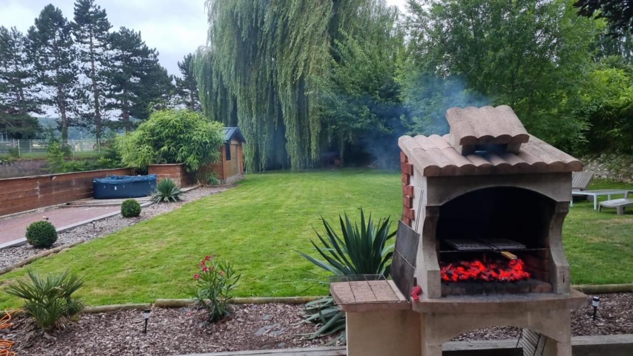 Le Moulin De La Risle Bed & Breakfast Corneville-sur-Risle Dış mekan fotoğraf
